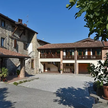 La Terrazza Sulle Vigne Frühstückspension *